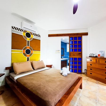 Aissatou Beach Resort Balabag  Bagian luar foto