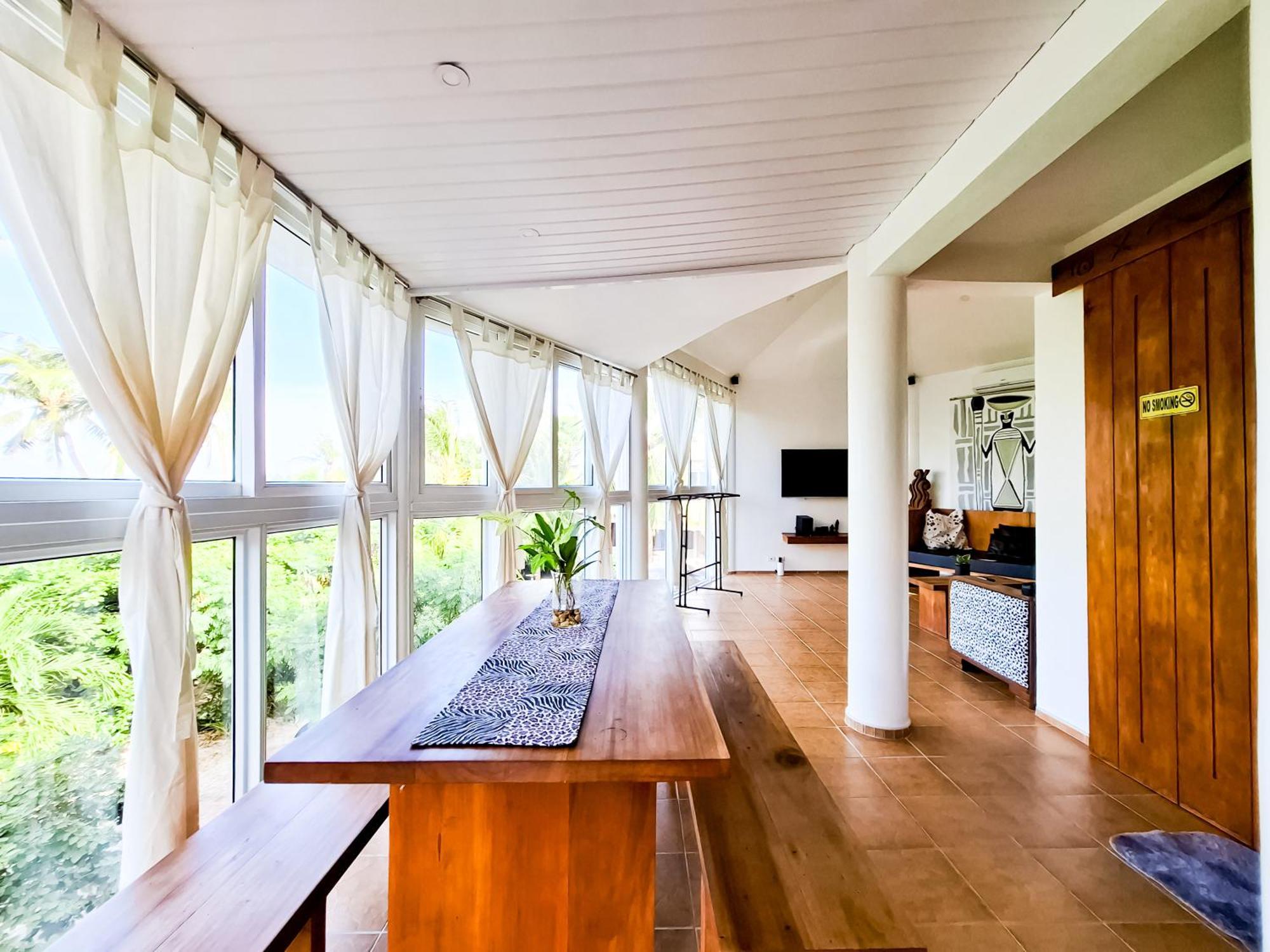 Aissatou Beach Resort Balabag  Bagian luar foto
