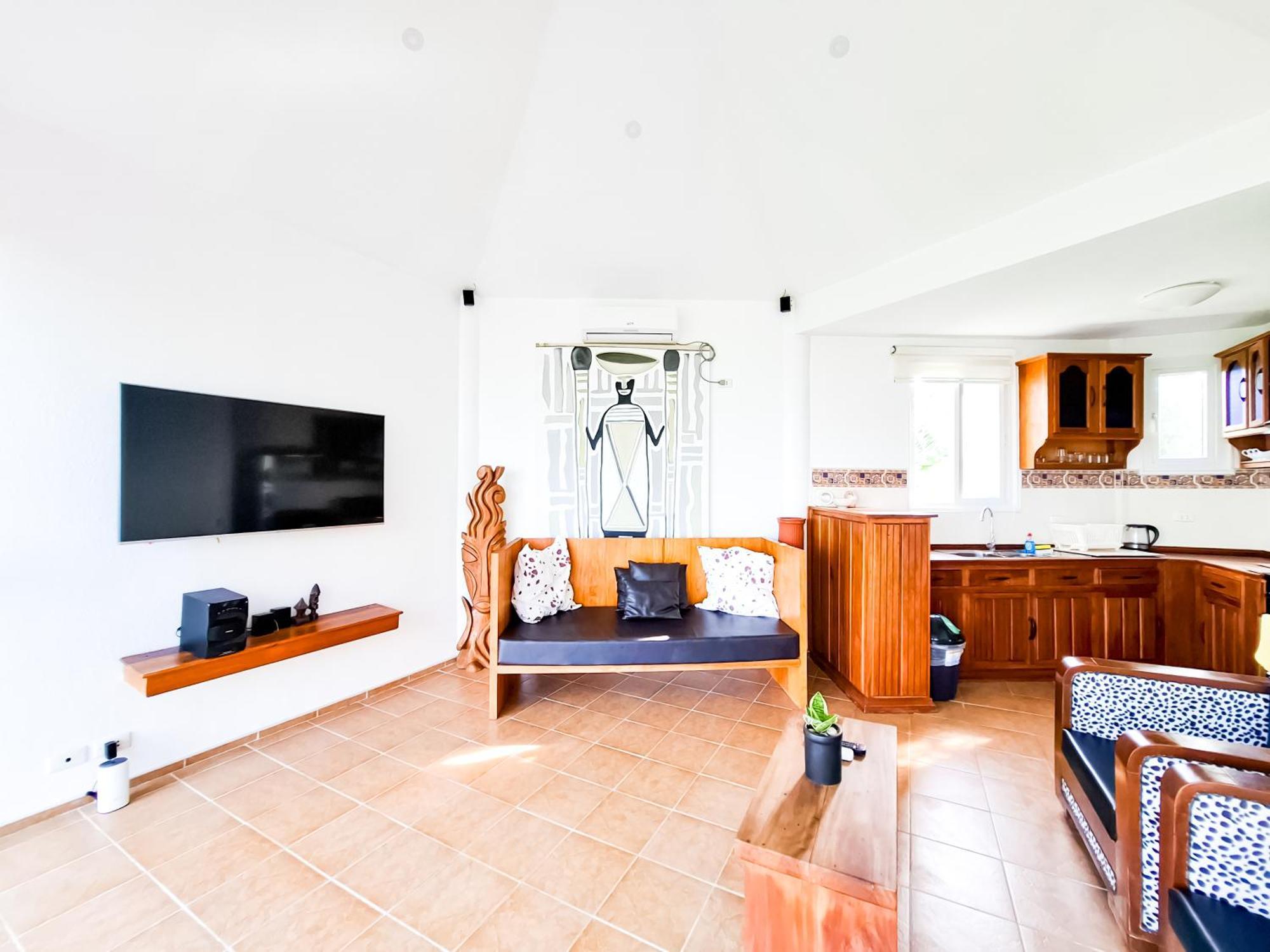 Aissatou Beach Resort Balabag  Bagian luar foto