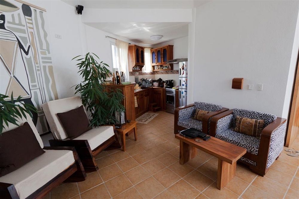 Aissatou Beach Resort Balabag  Bagian luar foto